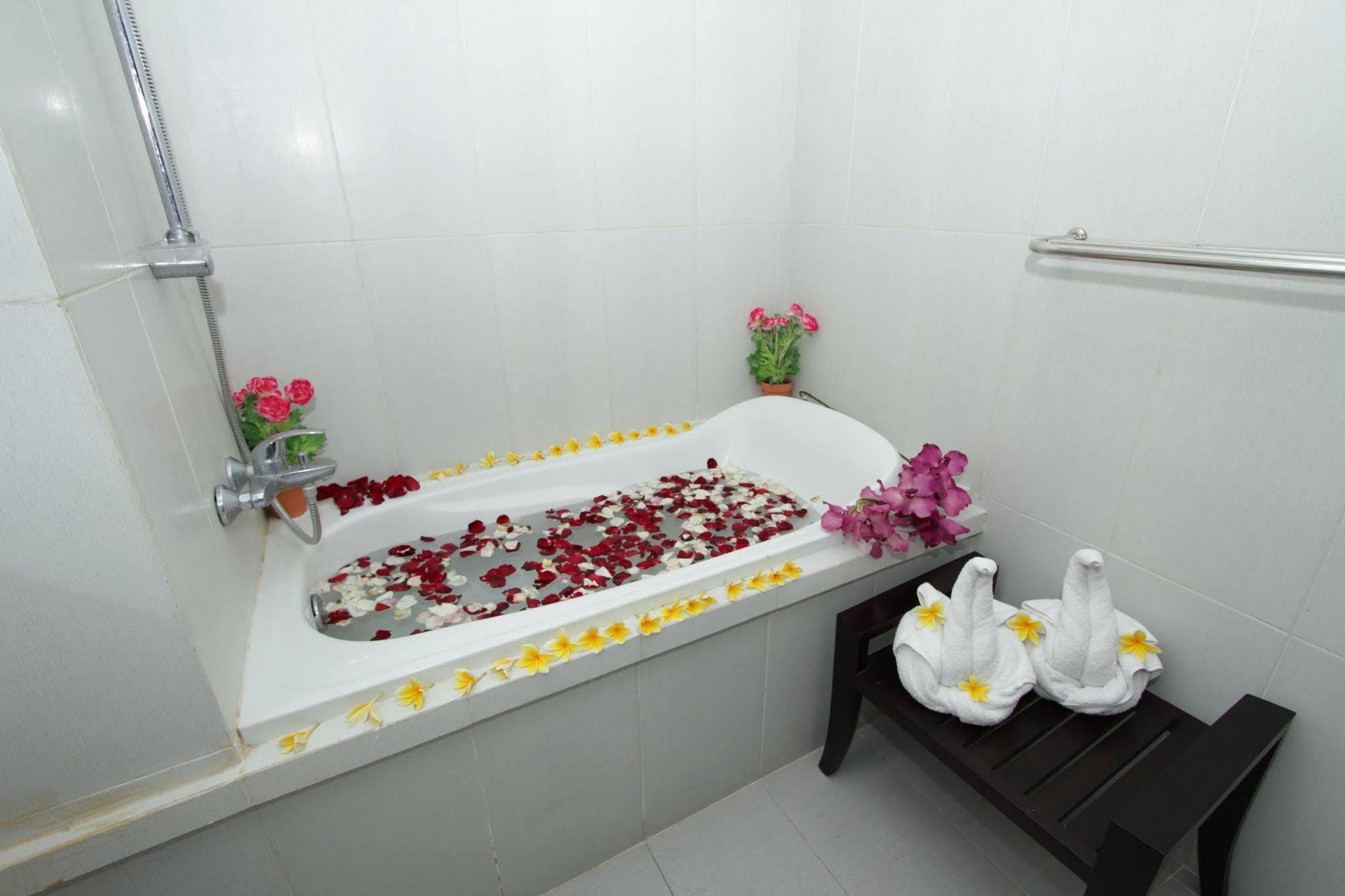 Gosyen Hotel Legian Exterior foto